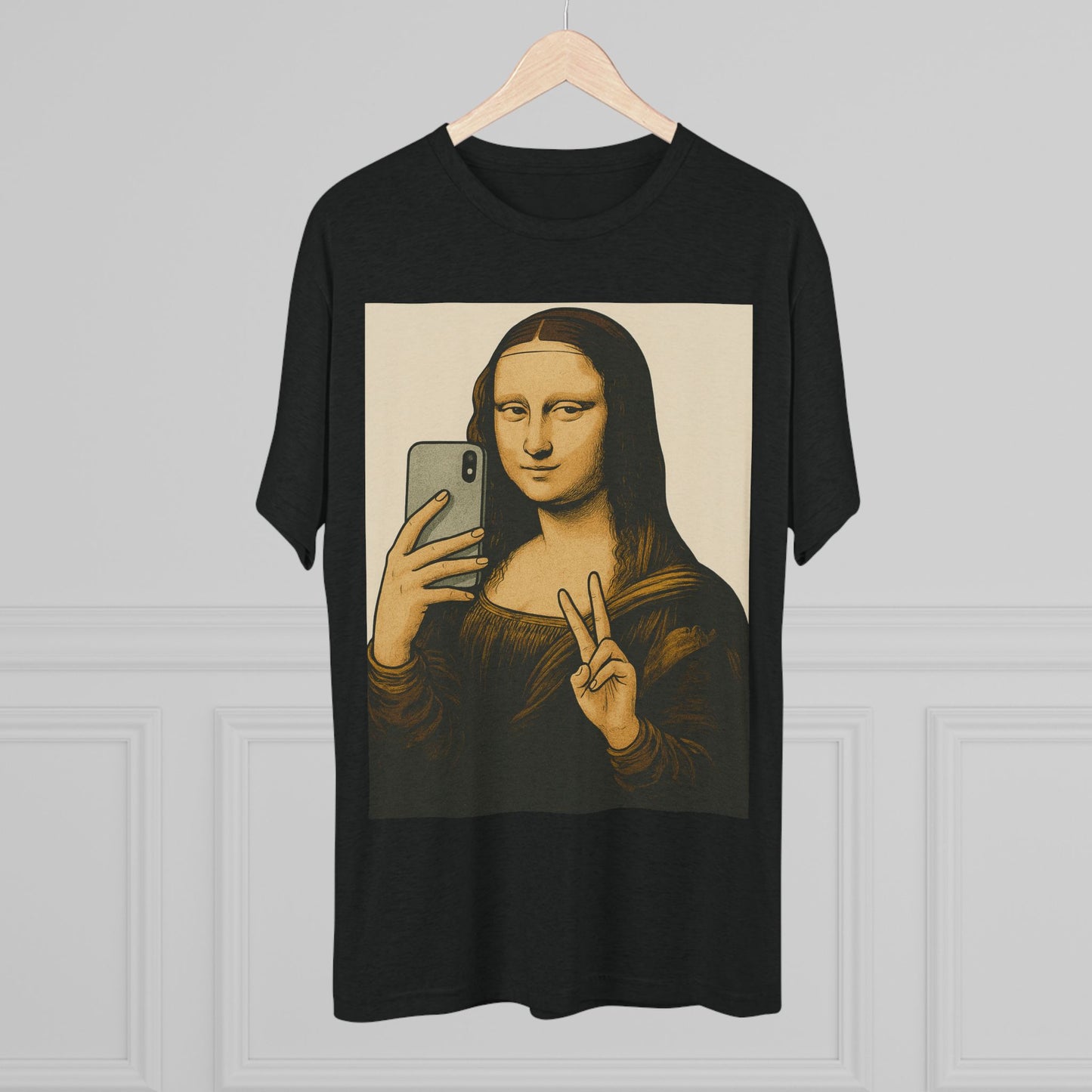 Mona Lisa Selfie Tee, Vintage Art Humor Tee